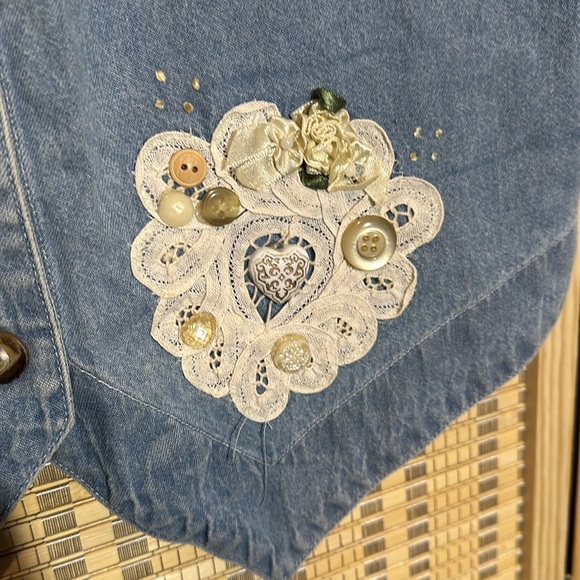 Blue Diamond Vintage 1990s Blue Denim Vest Lace Floral Appliques & Trim Large - Picture 8 of 15